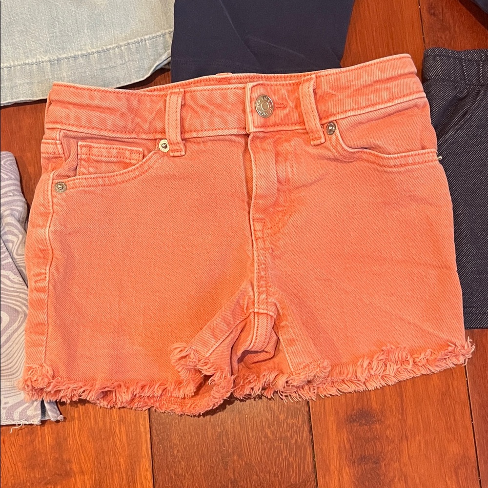 Girls Cat & Jack Shorts and Skirt Bundle Size 7 - Picture 2 of 6